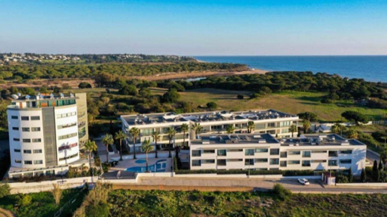 Apartamentos Cavalo Preto Beach Resort Quarteira Εξωτερικό φωτογραφία